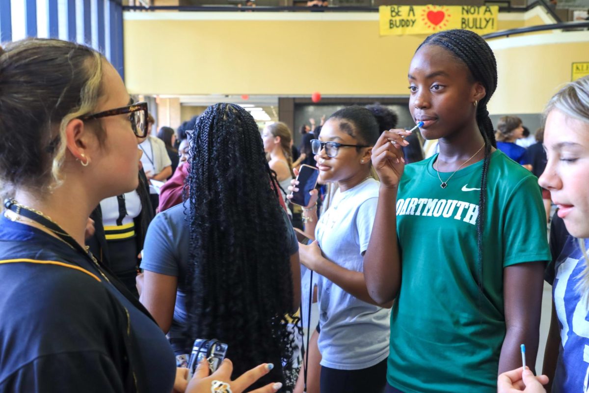 Before school began, freshmen and transfer students were given the opportunity to come up to the school to walk their schedule and check out clubs and an organizations info fair in the commons.